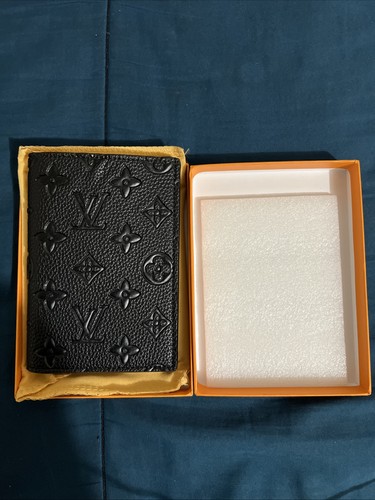 Louis vuitton passport - louis,