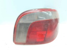 Toyota Yaris 1.3i 64kW Essence 2005 LHD Feu Arrière Droit 52004