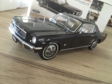 FORD MUSTANG 1966 1/18 CLASSIC