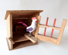Jouet Mecanique Poulailler Sonore avec Coq La Ferme Rooster Allemagne 1920