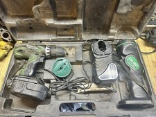 Hitachi 18 Volt Drill Kit DS 18DVF3 **READ**