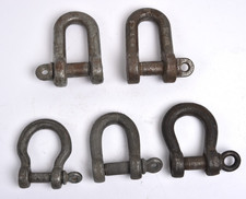 Lot de  5 Anciennes Manille droite et Lyre  en Métal -Accastillage Levage