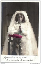 THEMES - RELIGION - I pray to God on this day (communicant)