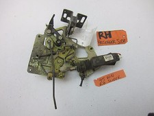 DOOR LATCH LOCK ACTUATOR SLIDER PASSENGER RIGHT REAR BACK RR 95-97 FORD WINDSTAR