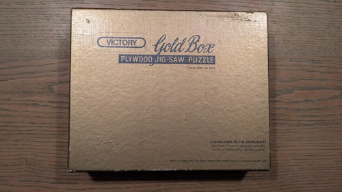 Victory gold box - box, plywood