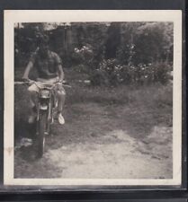 Photo photo of motorcycle corsarino scrambler motorcycle morini KK5019