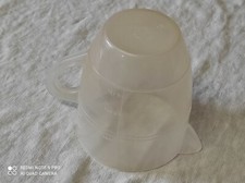 Pichet en plastique gradué de