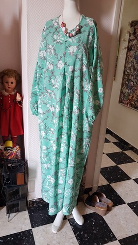 Neuve robe longue imprimé - neuve:,