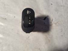 Ford Fiesta 4 / Bouton