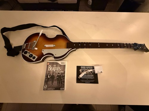 Wii beatles rock band - band, hofner