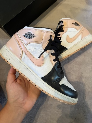 Air jordan mid - mid, crimson