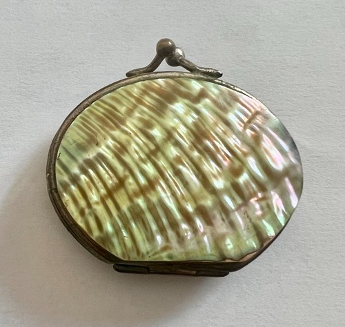 Ancien petit porte monnaie - petit,