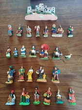 LOT DE SANTONS DE PROVENCE