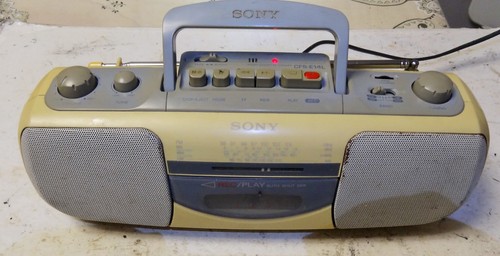 Radio cassette sony - radio,