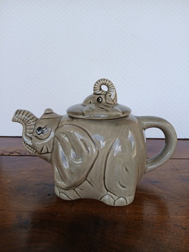 Théière vintage forme - théière, en
