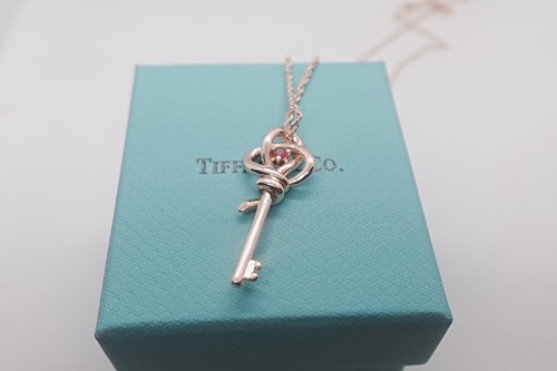 Gift tlffany knot key - &, co.