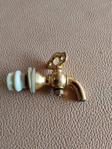 Robinet pour fontaine - robinet,