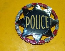 INSIGNE PLAQUE METALLIQUE 