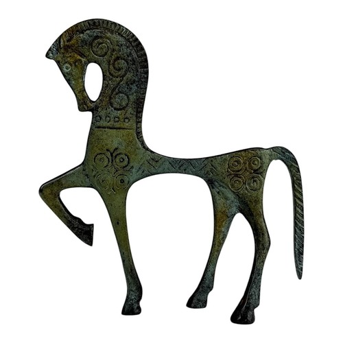 Cheval massif véritable