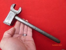 beau marteau clef griffe