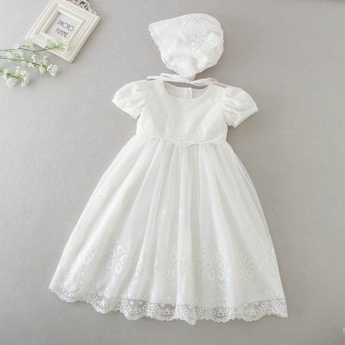 Robe baptême broderie - de, en