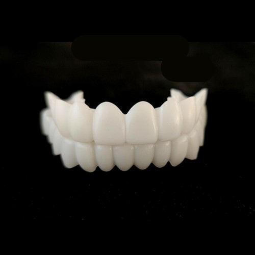 Fausses dents supérieures - , et