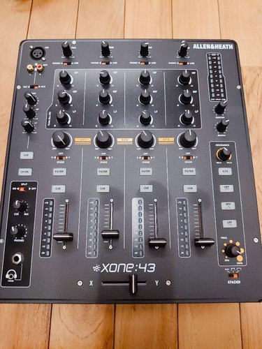 Allen heath xone 43 - allen,