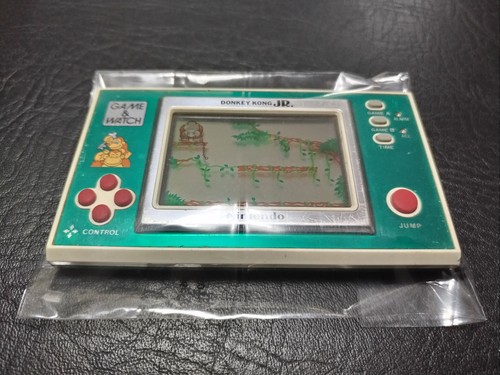 Game watch nintendo - watch, new