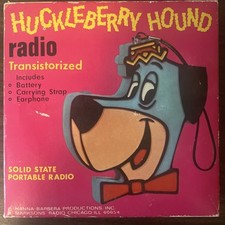 Vintage 1970's HUCKLEBERRY HOUND Solid State Transistor Portable Radio WORKS!