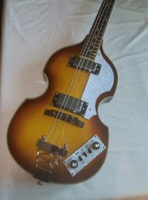 GUITARE BASSE CHAPEL STYLE