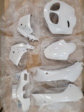 CARROSSERIE/CARENAGE ADAPTABLE