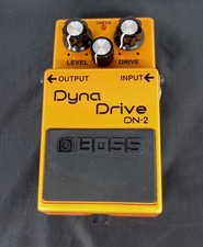 Pédale d'overdrive BOSS DN-2