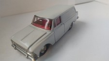 MOSKVITCH 433 A5 Cream Color, Red Interior, 1976–77 Production 1:43 DIECAST USSR