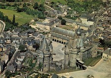35 VITRE LE CHÂTEAU FORT