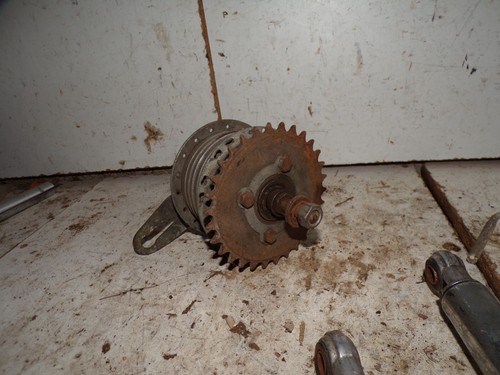 Moyeu tambour couronne - couronne, moteur