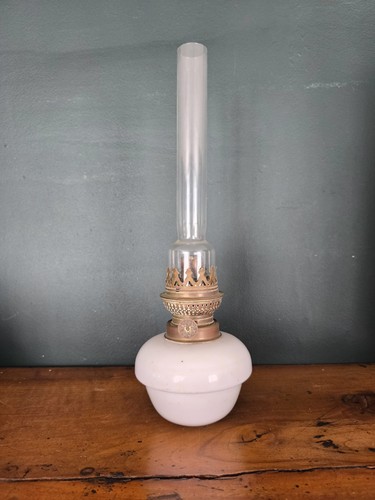 Ancienne lampe pétrole - ancienne,