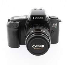 Canon EOS 1000f + Canon Zoom ef 35-80 mm 4-5.6 argentique