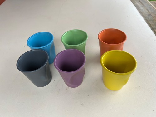Lot tasses froissées à - froissées,