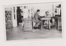 Old photo ?️ Couple Belgium living room server chairs wicker 1930 ?