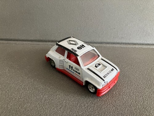 Ancienne voiture miniature - ancienne,