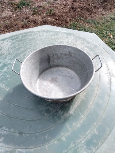 Bassine galvanisée très - bassine,