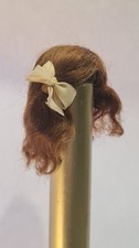 Perruque pour poupée ancienne