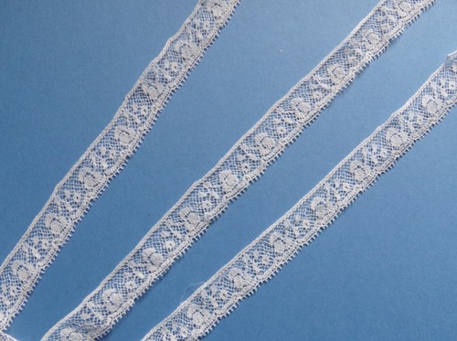 Gc107 112 dentelle blanc - §,