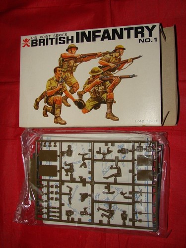 Bandai 48 4 - bandai, soldats