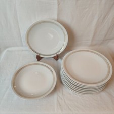 Assiettes Plates Et Assiette