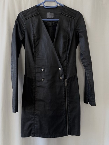 Robe guess - robe,