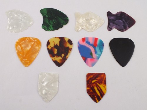 Guitars electric plectrums - guitars,