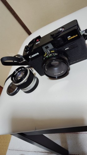Canon camera zoom lens - ,