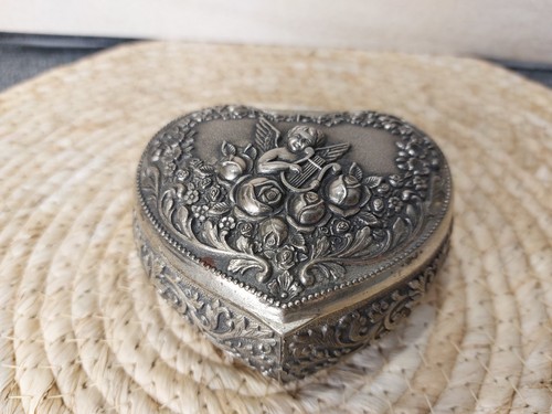 Boîte bijoux cœur métal - à,