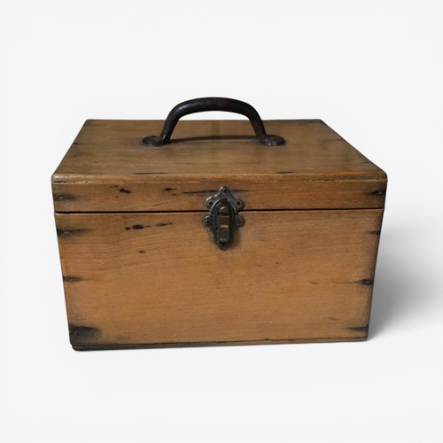 Boîte ancienne bois à - en,